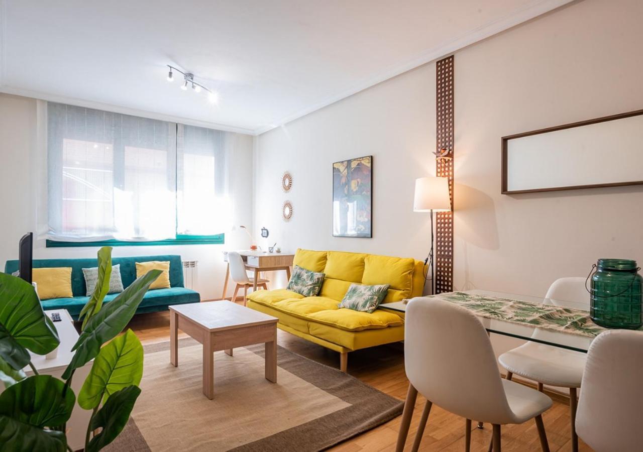 Onís Apartamento Centrico Con Wifi Y Parking De Coche Tamano Medio מראה חיצוני תמונה