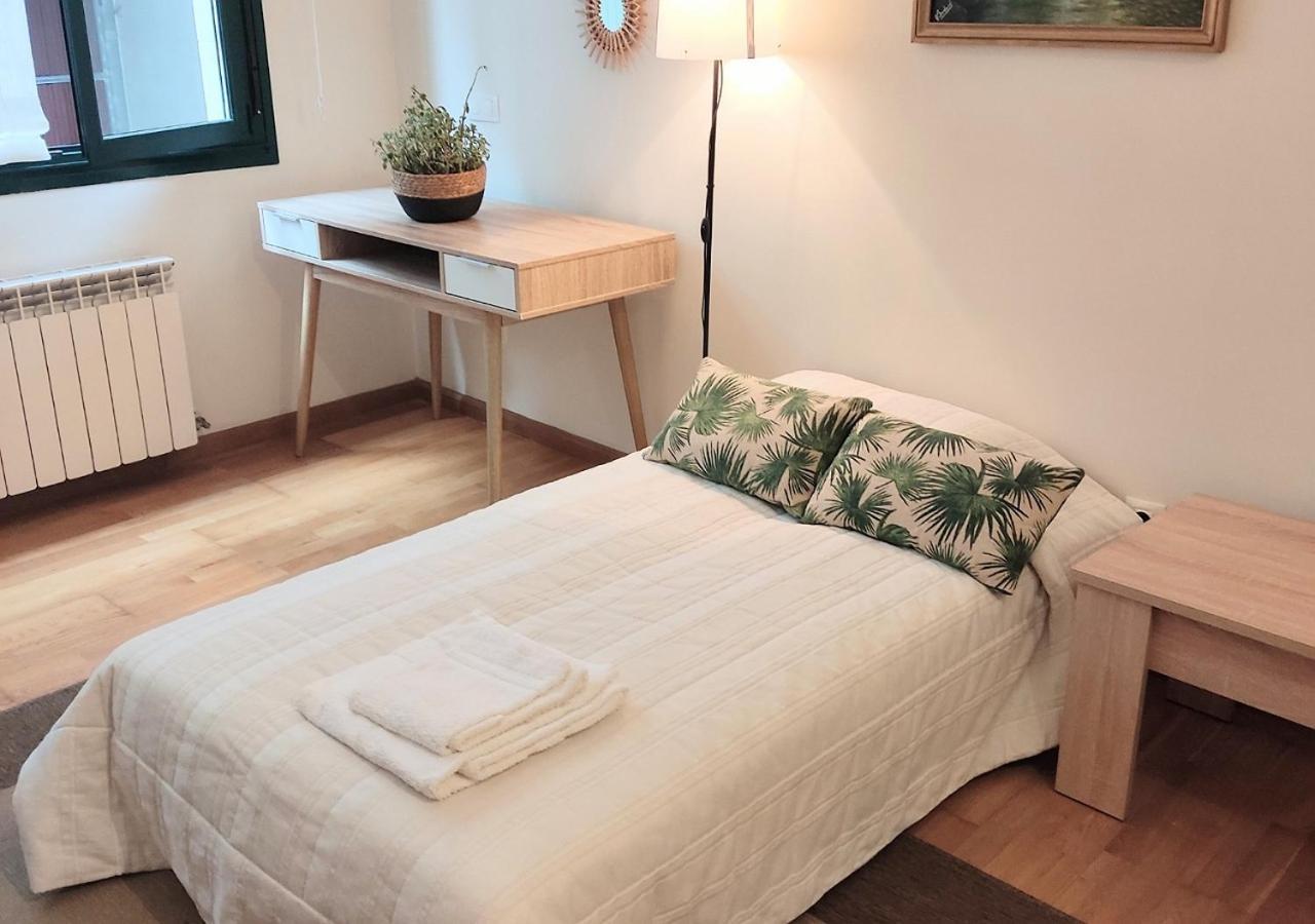 Onís Apartamento Centrico Con Wifi Y Parking De Coche Tamano Medio מראה חיצוני תמונה