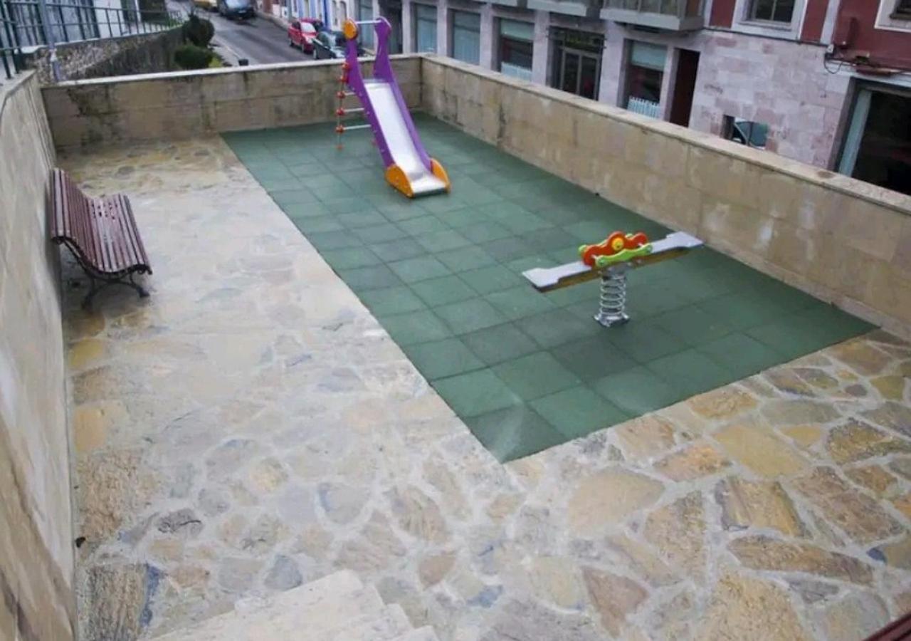 Onís Apartamento Centrico Con Wifi Y Parking De Coche Tamano Medio מראה חיצוני תמונה