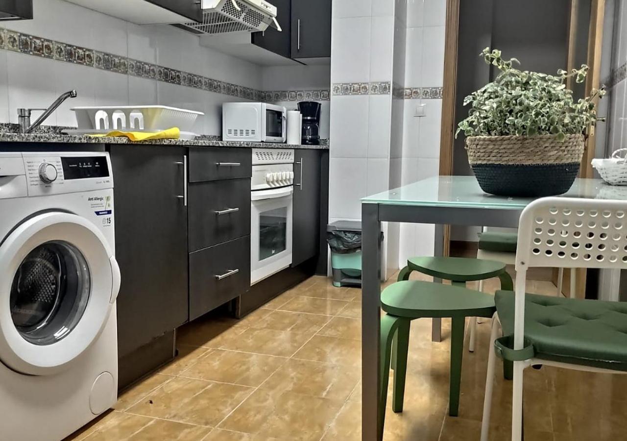 Onís Apartamento Centrico Con Wifi Y Parking De Coche Tamano Medio מראה חיצוני תמונה